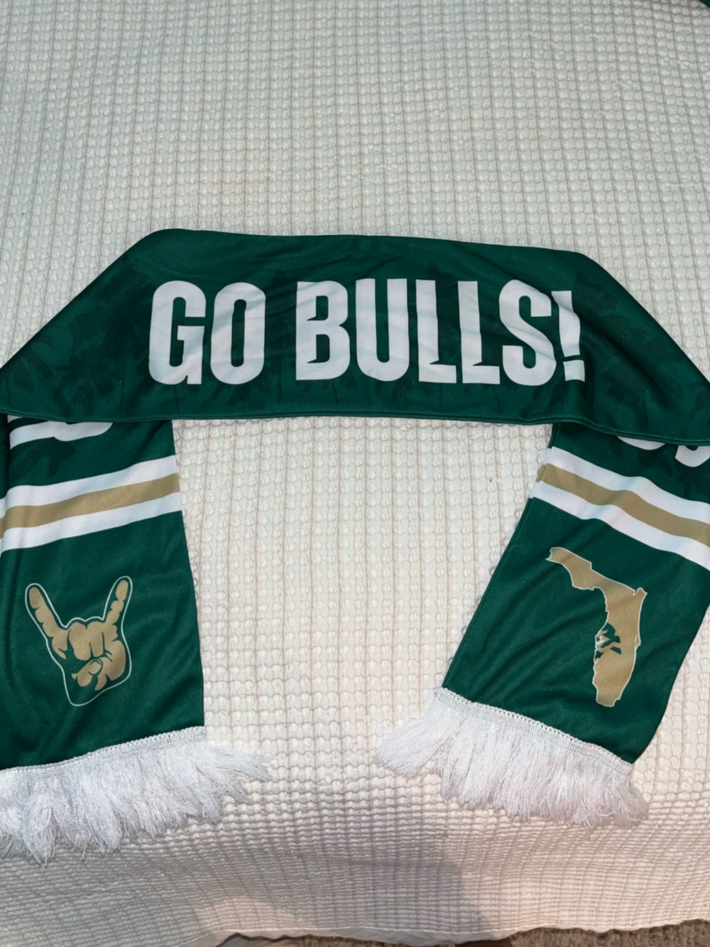 USF scarf, unisex